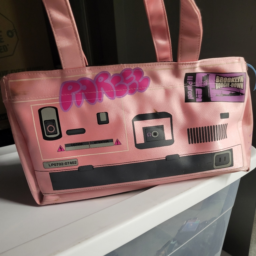 Pink Boom Box Parcel purse - Picture 4 of 15